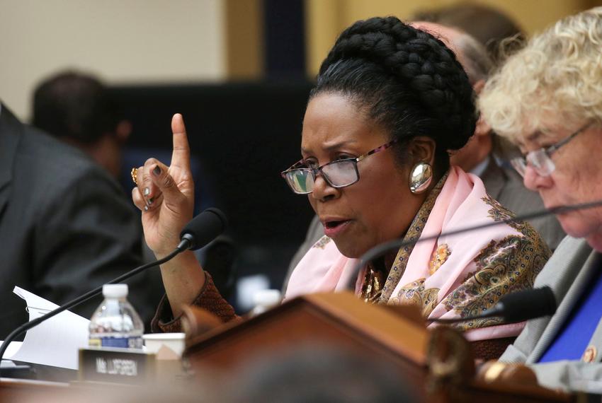 Texas Congressional map advances to Senate floor over objections | The